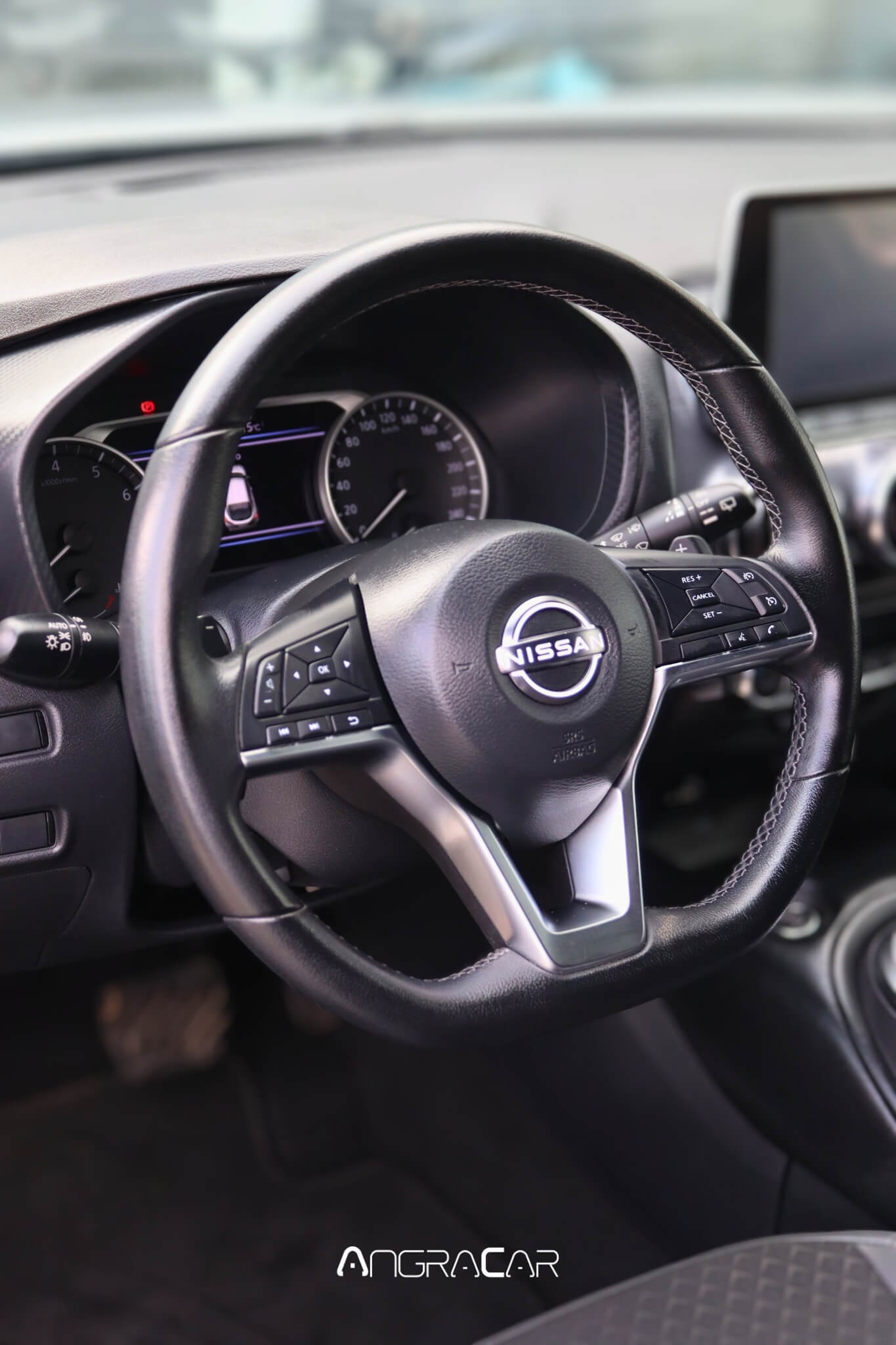 Nissan Juke 1.0 Dig-T N-Connecta DCT