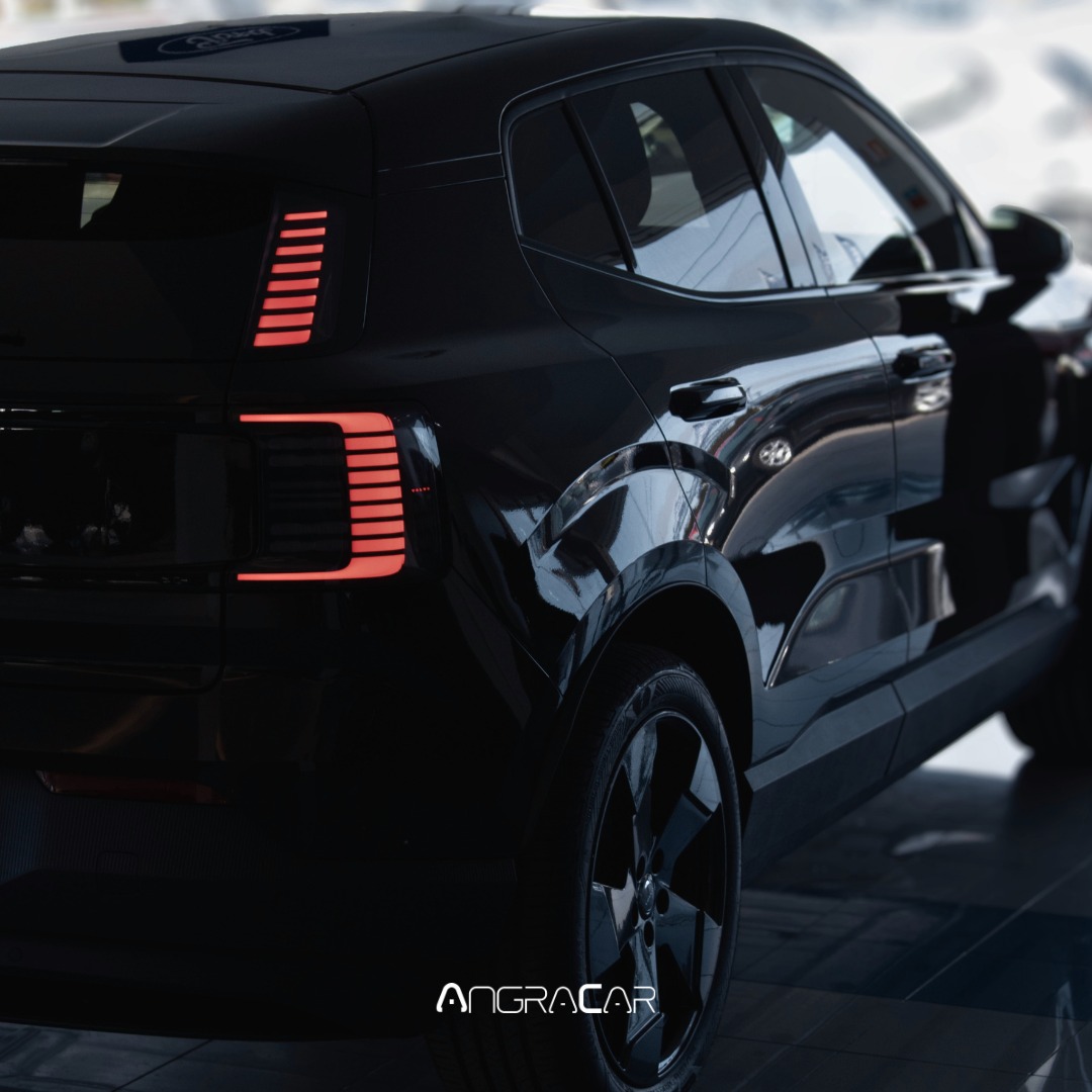 Volvo EX30 Black Edition