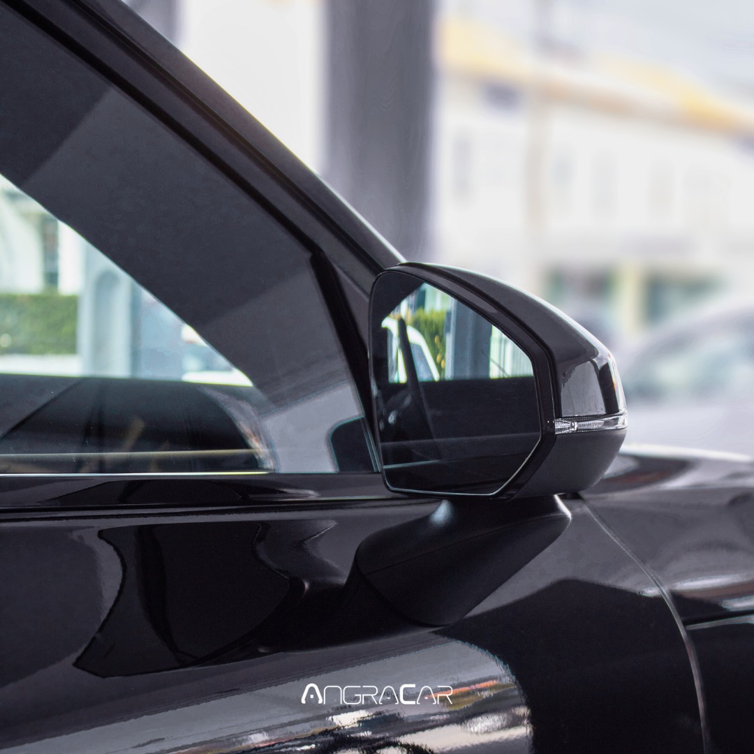 Volvo EX30 Black Edition