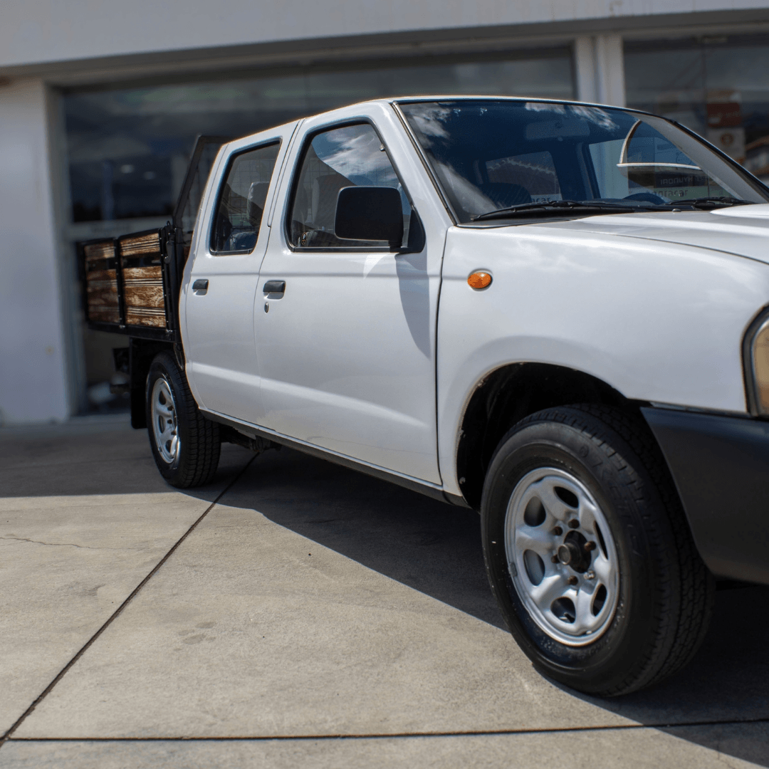 Nissan Pickup 4×2 C/D
