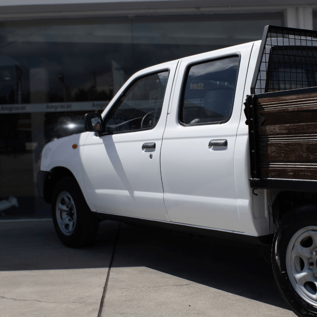 Nissan Pickup 4×2 C/D