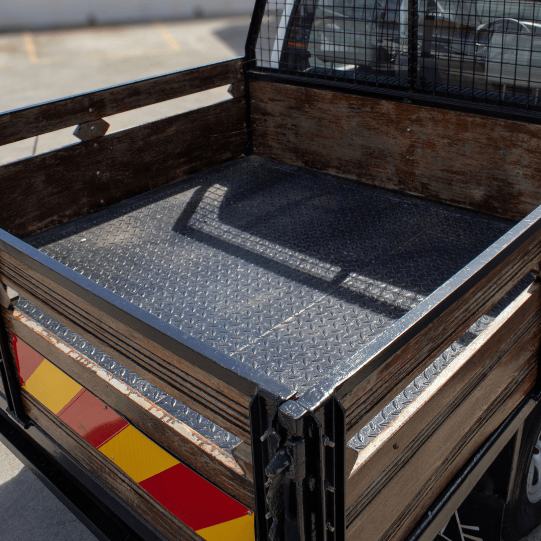 Nissan Pickup 4×2 C/D